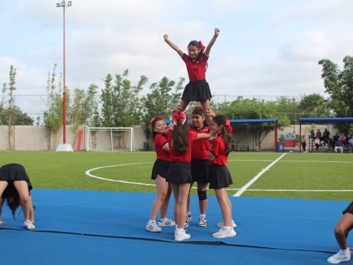 Cheerleading at Oxfordian After School
