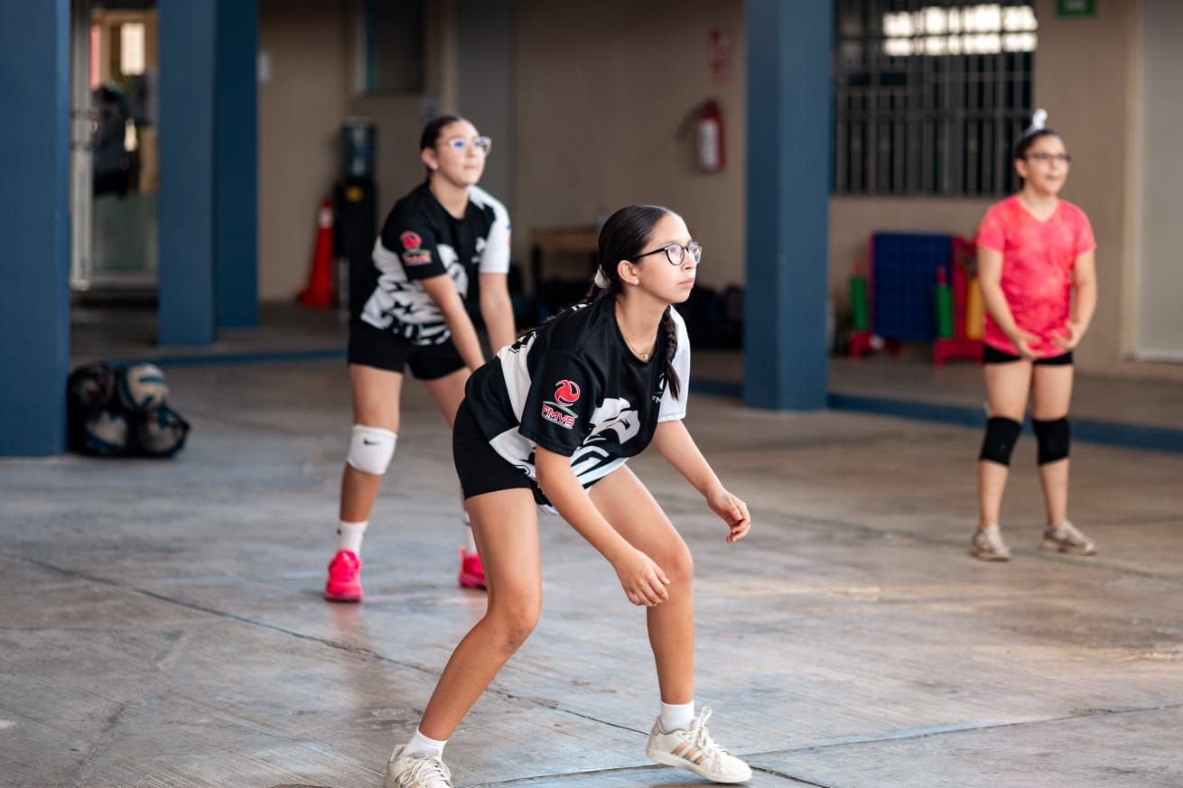 Volleyball at Oxfordian After School, photo 3