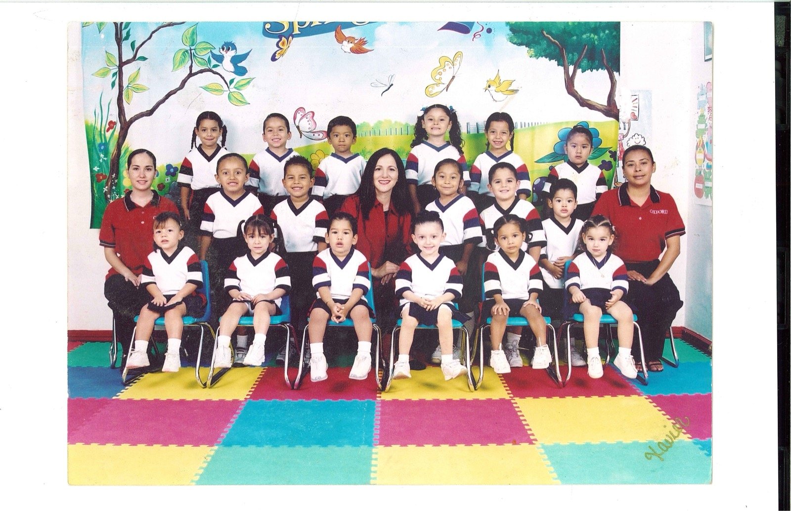 The first generation of Oxford Reynosa students, February 2003